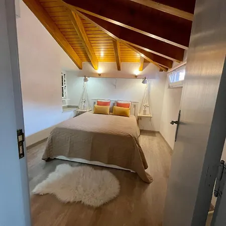 Casa Do Relogio * Tarouca